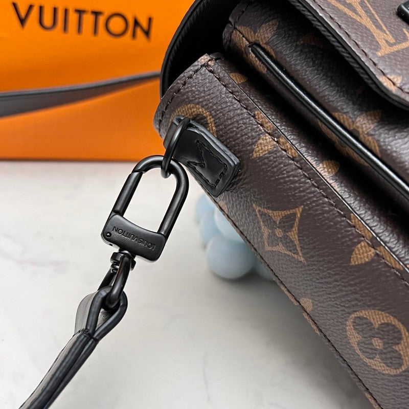 Alice Bags- Louis Vuittons  - 16492