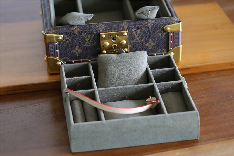 Alice bags - Louis Vuittons  - 9550