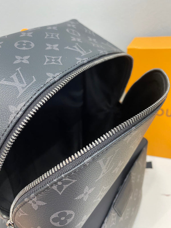Alice Bags- Louis Vuittons  - 16240