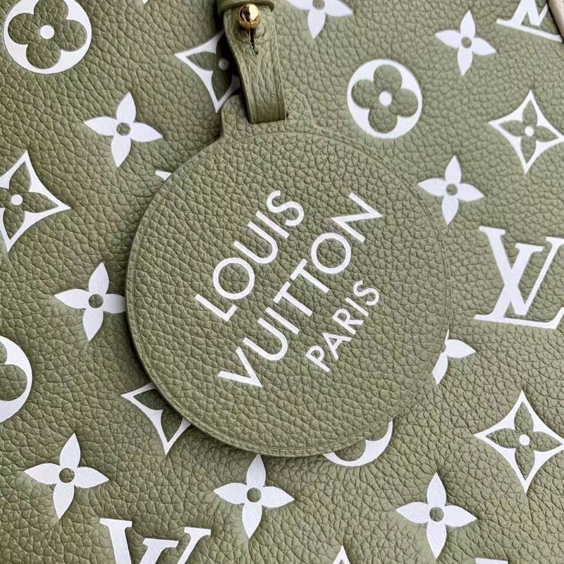 Alice Bags- Louis Vuittons  - 16613