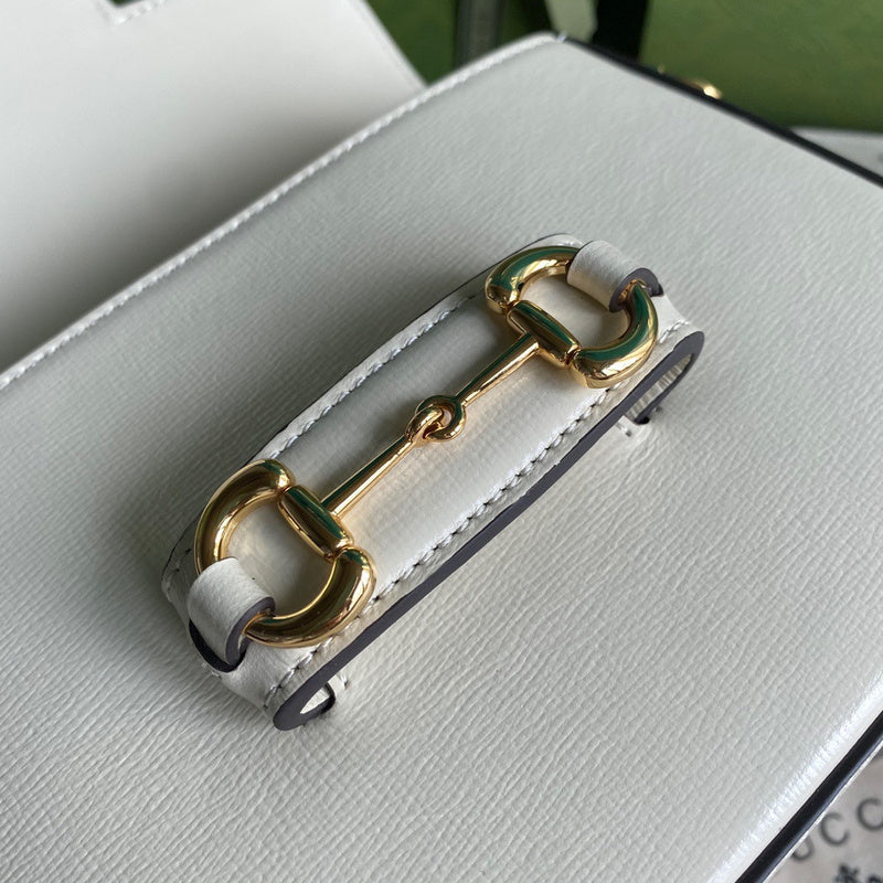 Gucci   Luxury Bags  1077