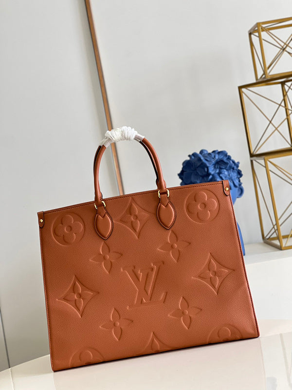 Alice Bags- Louis Vuittons  - 16315