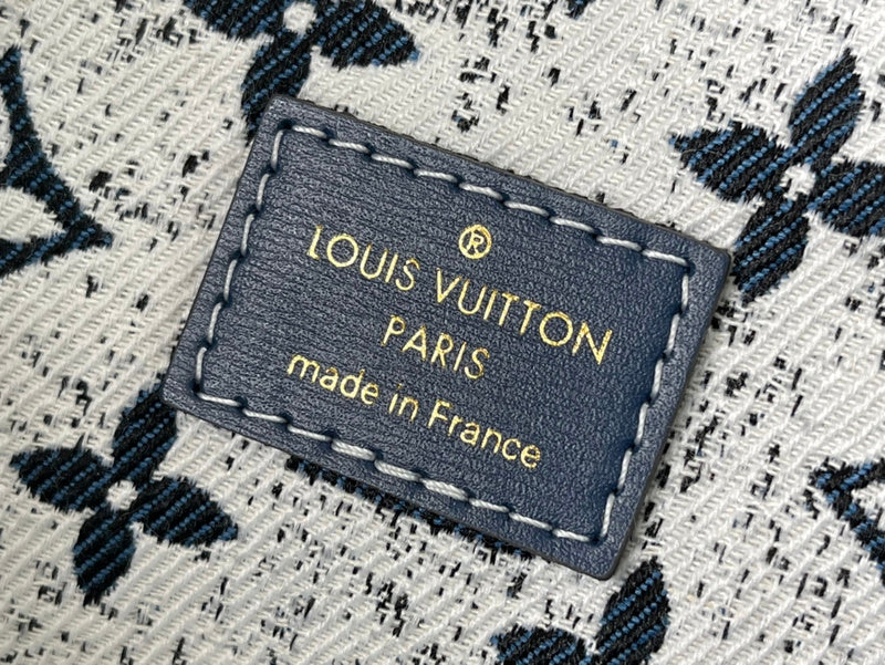Alice Bags- Louis Vuittons  - 16272
