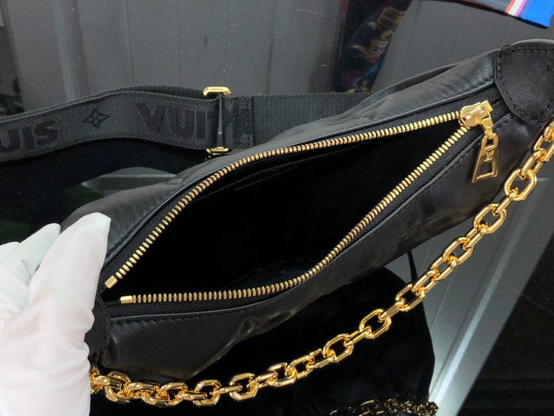 Alice Bags- Louis Vuittons  - 16733