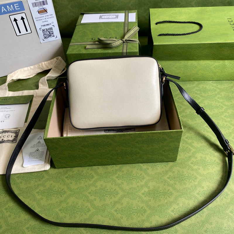 Gucci   Luxury Bags  1021