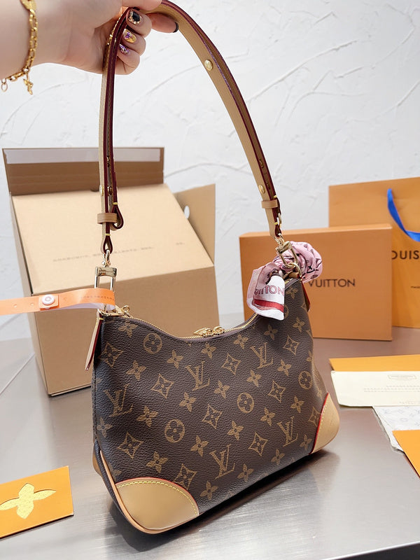 Alice bags - Louis Vuittons  - 15118