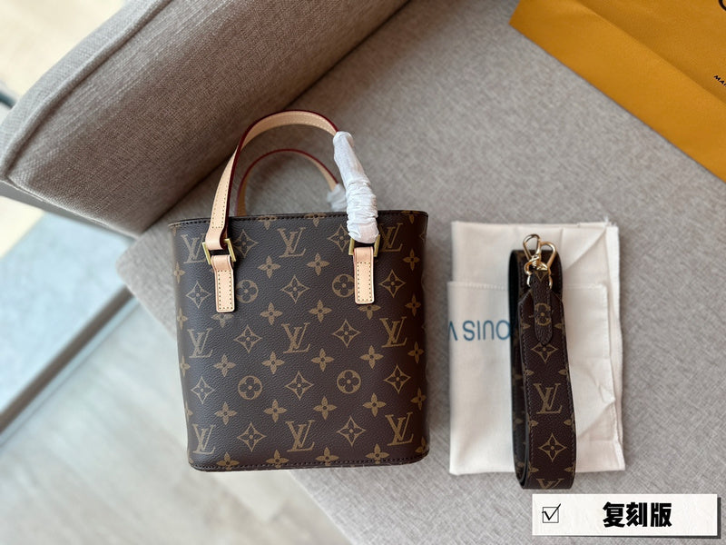 Alice bags - Louis Vuittons  - 15079