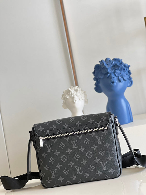 Alice Bags- Louis Vuittons  - 16349