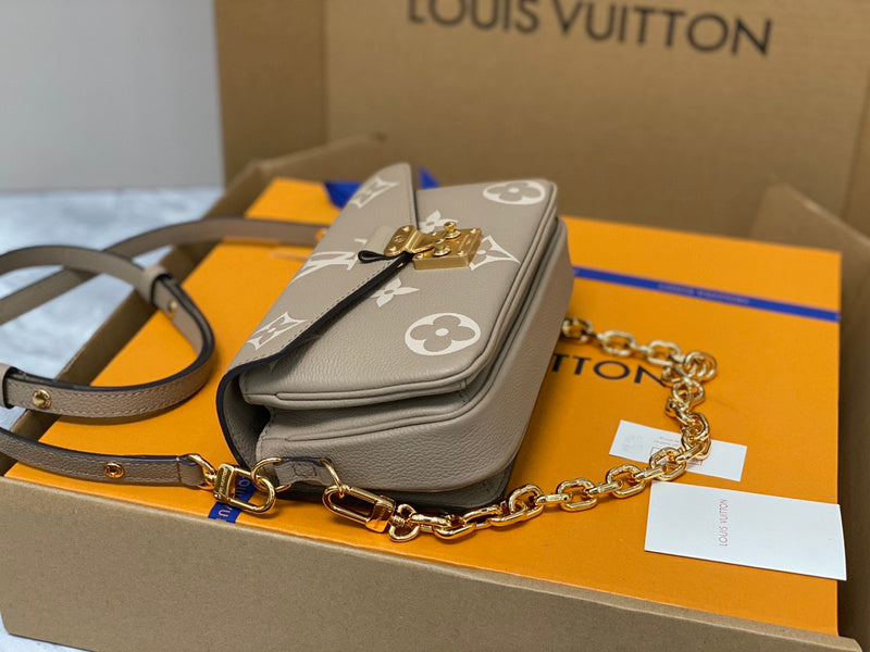 Alice bags - Louis Vuittons  - 15187