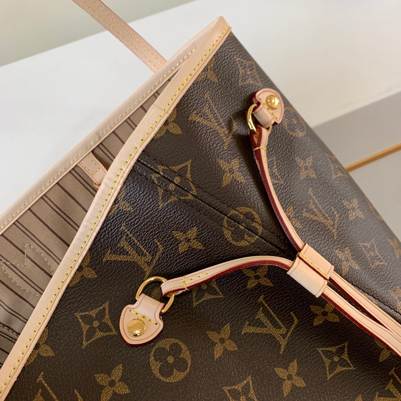 Alice Bags- Louis Vuittons  - 16296