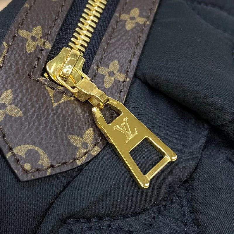 Alice Bags- Louis Vuittons  - 16122