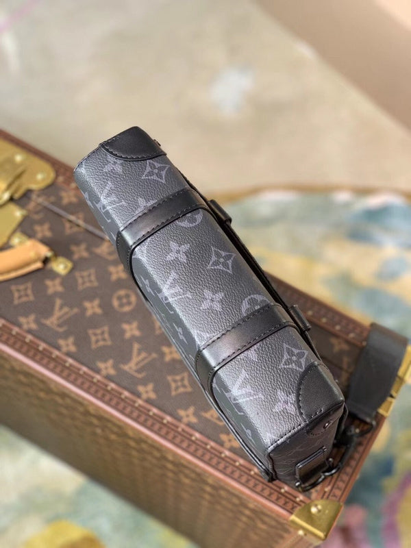 Alice Bags- Louis Vuittons  - 16476