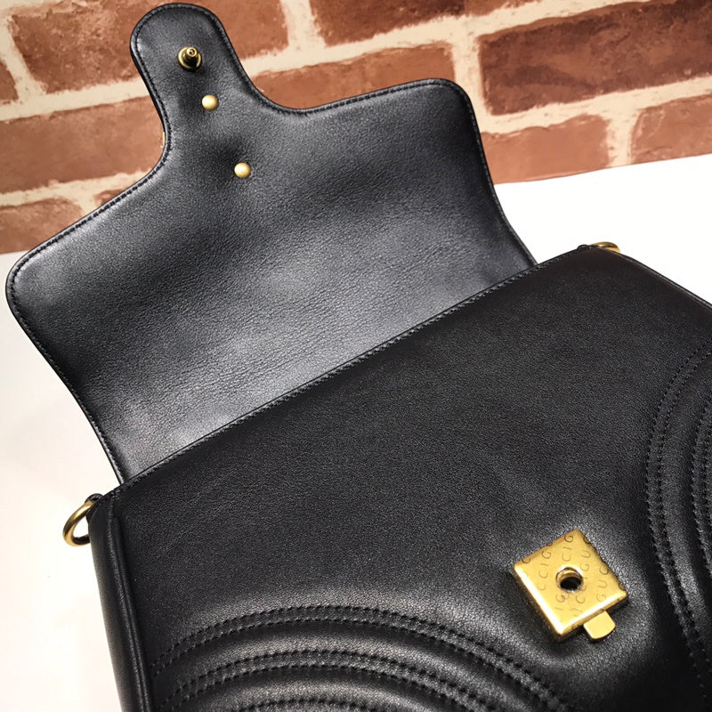 Gucci  Luxury -  Bags - 562