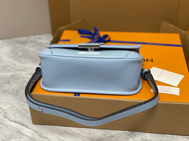 Alice bags - Louis Vuittons  - 15177