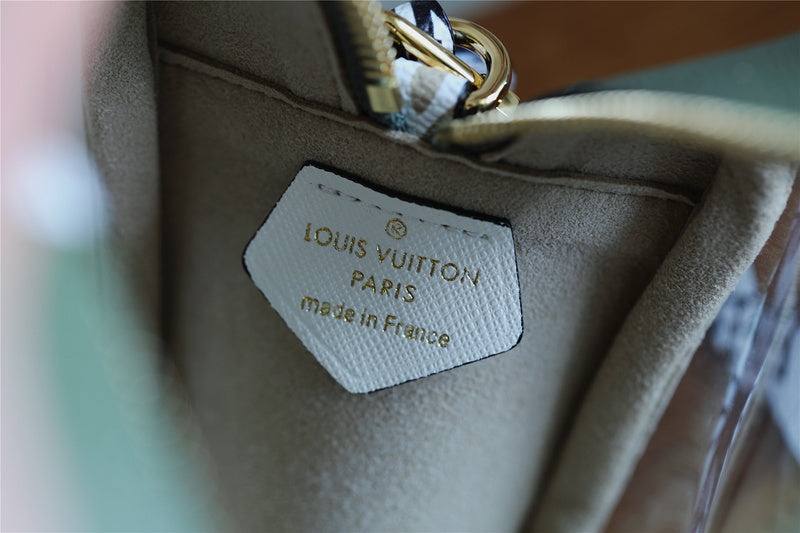 Alice bags - Louis Vuittons  - 9394