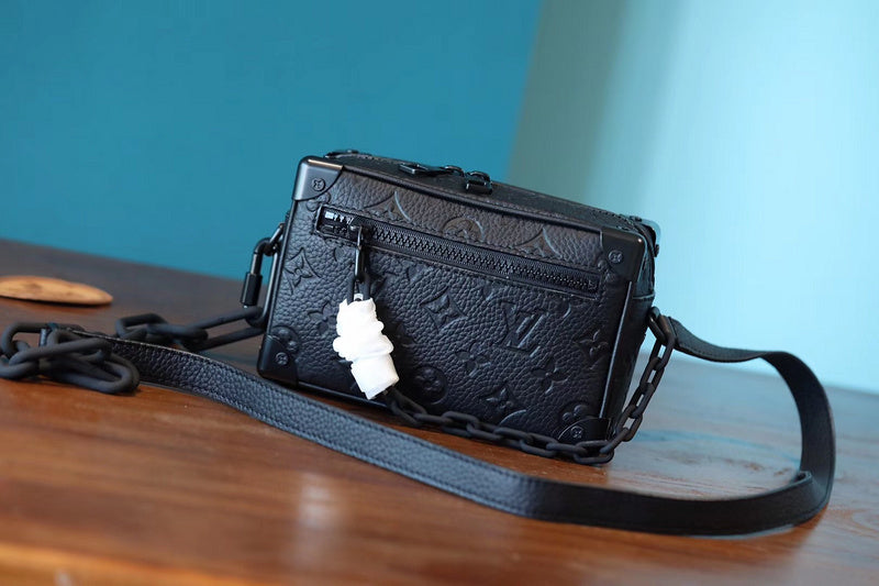Alice bags - Louis Vuittons  - 10152