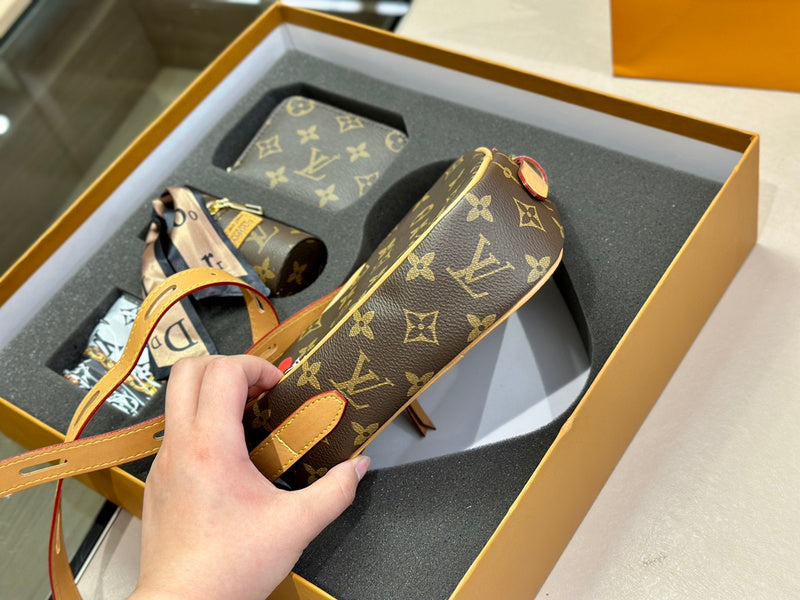 Alice bags - Louis Vuittons  - 14890
