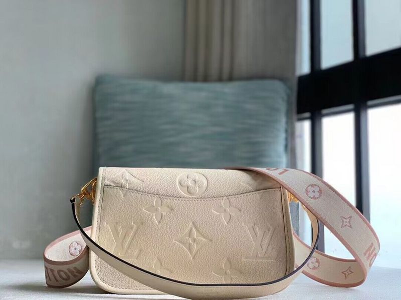 Alice bags - Louis Vuittons  - 15618