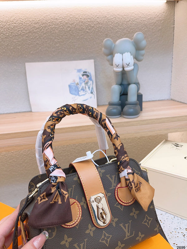 Alice bags - Louis Vuittons  - 14904