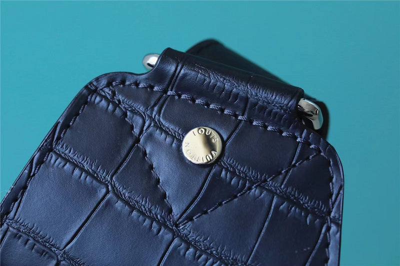 Alice bags - Louis Vuittons  - 10211