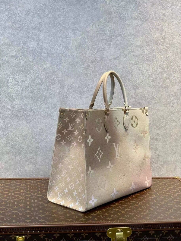 Alice Bags- Louis Vuittons  - 16587