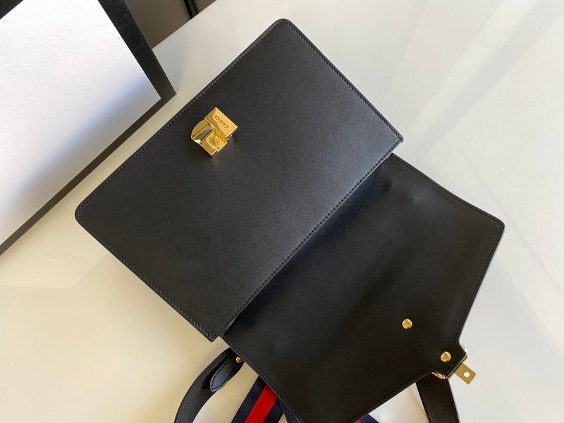 Gucci   Luxury Bags  1303