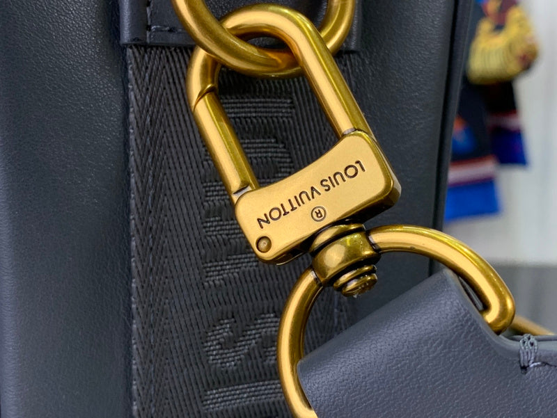 Alice bags - Louis Vuittons  - 15250