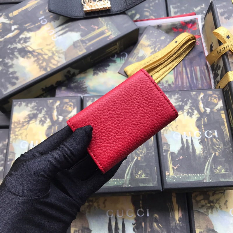 Gucci   Luxury Bags  908