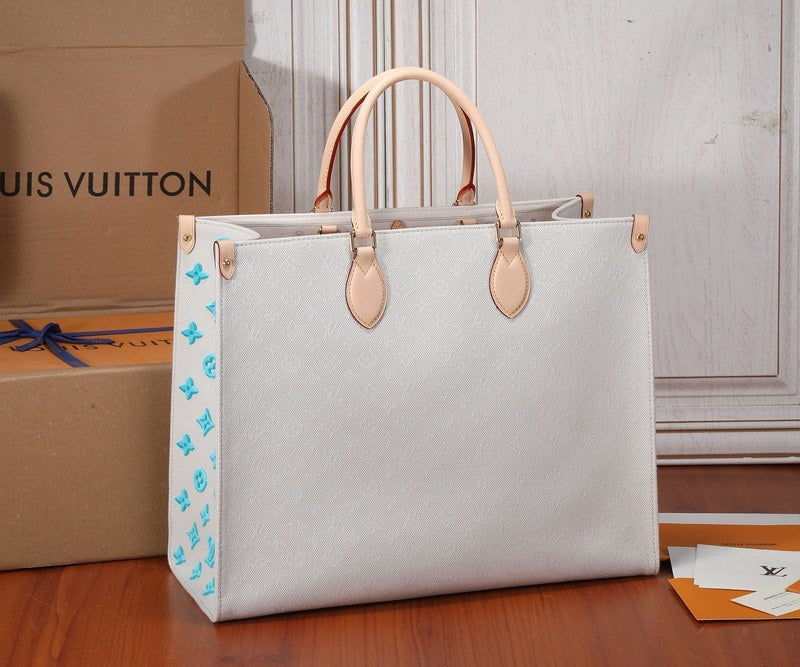 Alice Bags- Louis Vuittons  - 16522