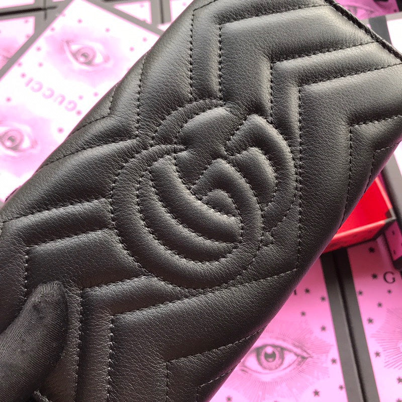 Gucci   Luxury Bags  937
