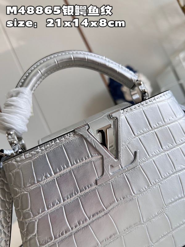 Alice Bags- Louis Vuittons  - 15864