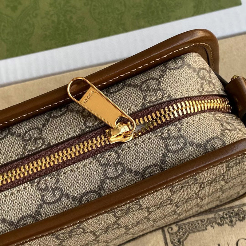 Gucci   Luxury Bags  973