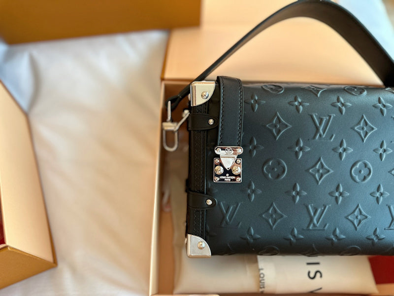 Alice bags - Louis Vuittons  - 15112