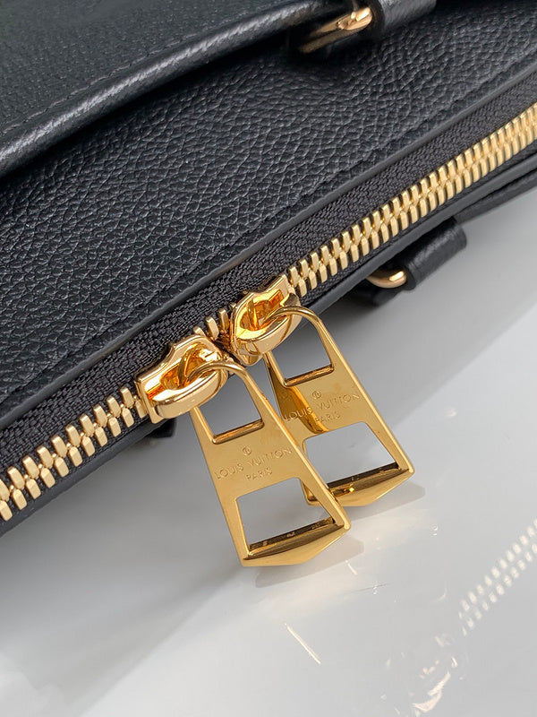 Alice bags - Louis Vuittons  - 15407