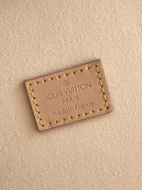 Alice bags- Louis Vuittons  - 16837