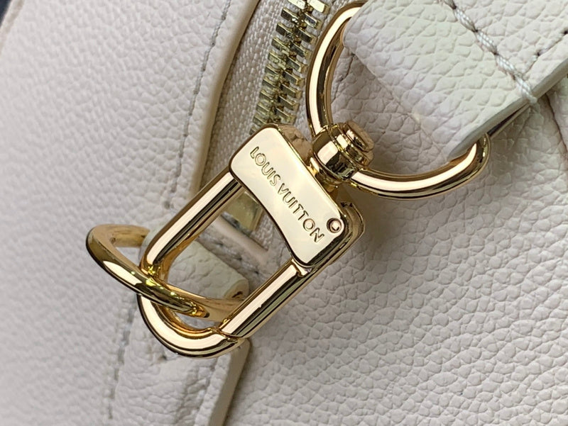 Alice bags - Louis Vuittons  - 15823