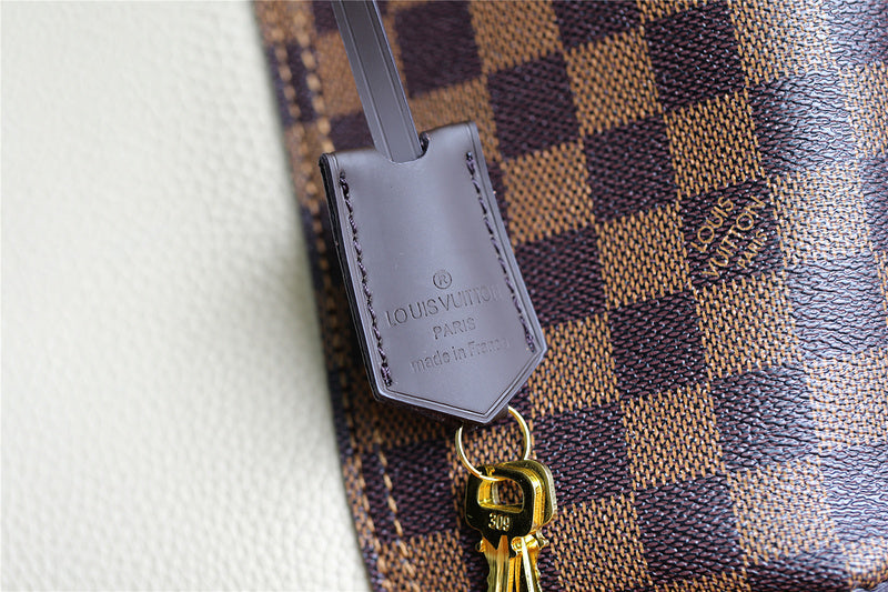 Alice bags - Louis Vuittons  - 7897