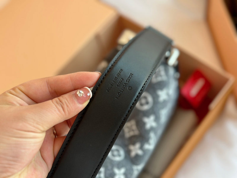 Alice bags - Louis Vuittons  - 15115