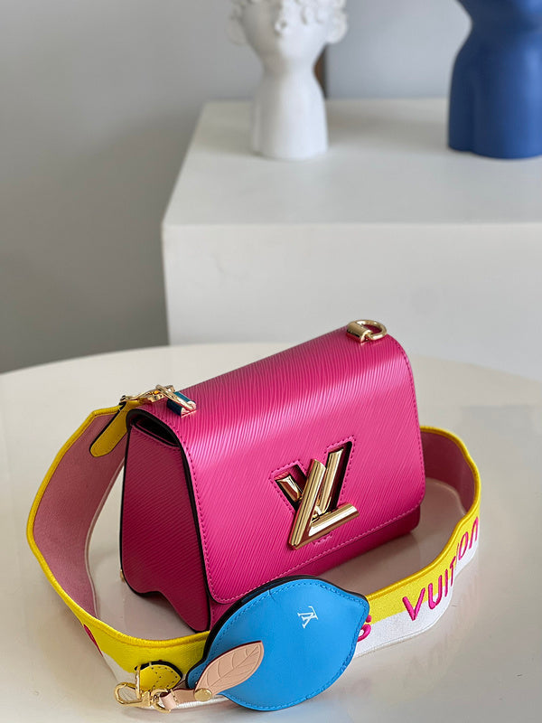 Alice Bags- Louis Vuittons  - 16429