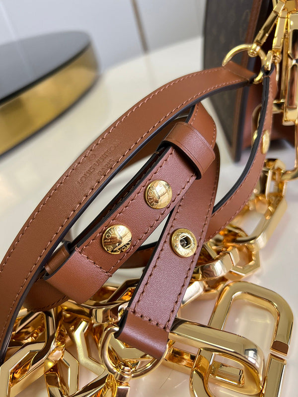 Alice Bags- Louis Vuittons  - 16118