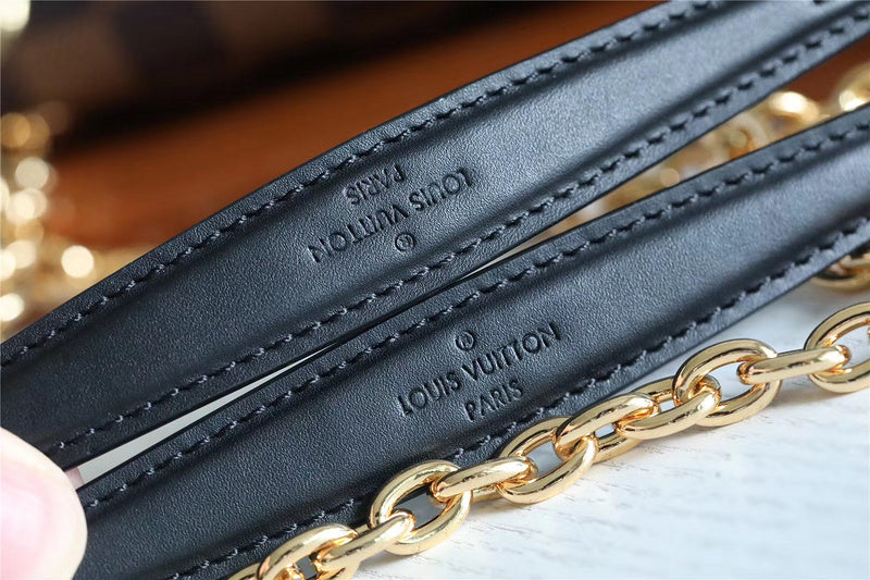 Alice bags - Louis Vuittons  - 7822