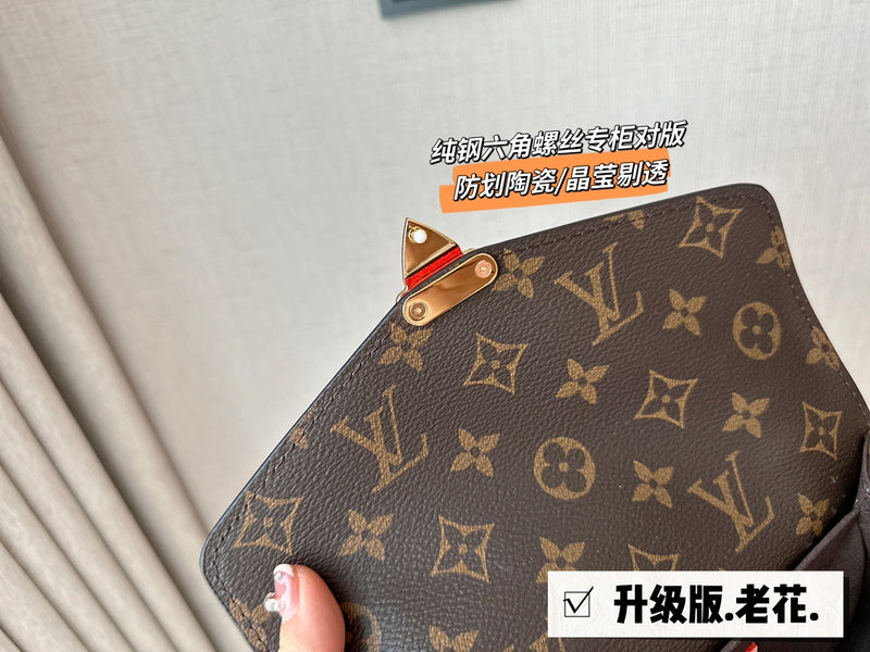 Alice bags - Louis Vuittons  - 15128