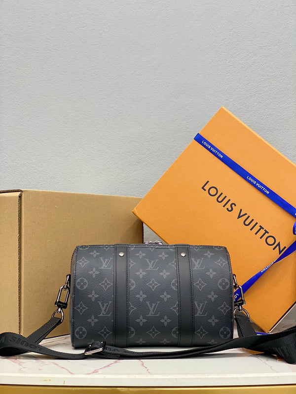 Alice Bags- Louis Vuittons  - 16245
