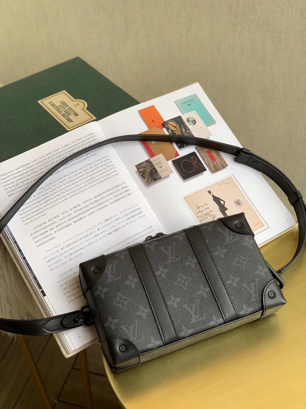 Alice  Bags- Louis Vuittons  - 15871
