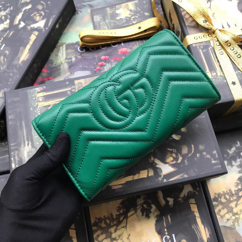 Gucci   Luxury Bags  936