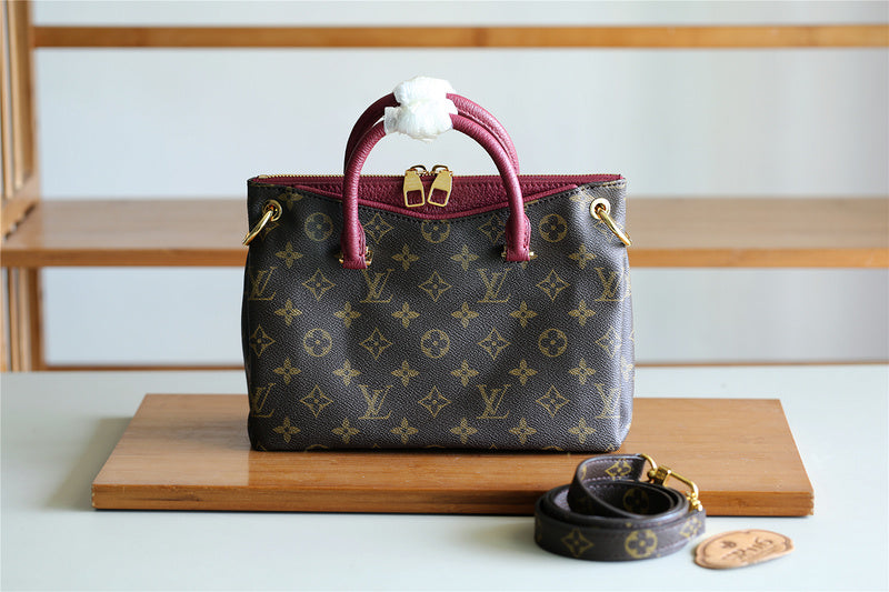 Alice bags - Louis Vuittons  - 7988