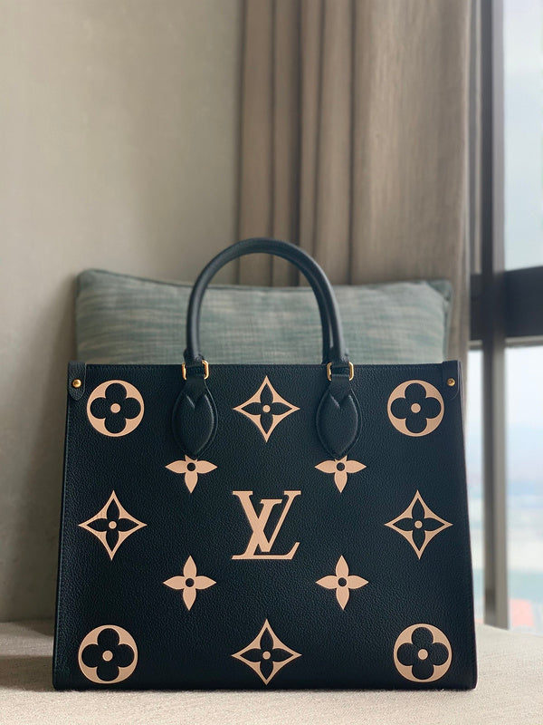 Alice Bags- Louis Vuittons  - 16167