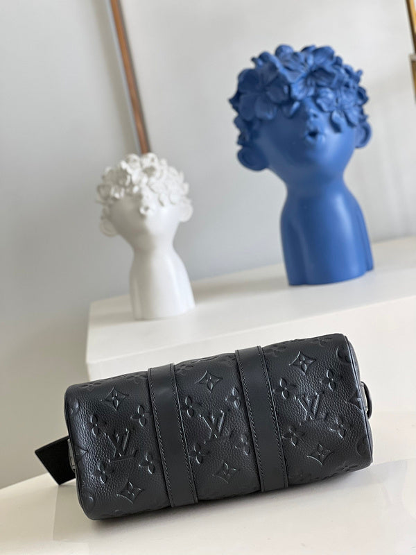 Alice bags - Louis Vuittons  - 15369