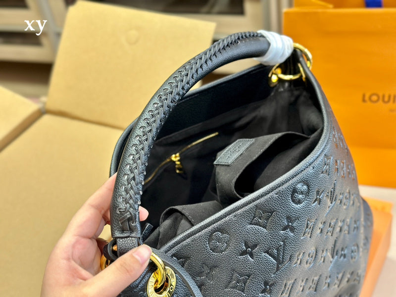Alice bags - Louis Vuittons  - 15008