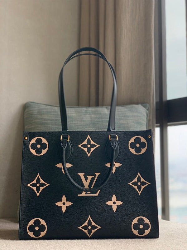 Alice Bags- Louis Vuittons  - 16167